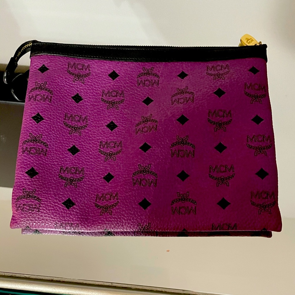 Mcm clutch
